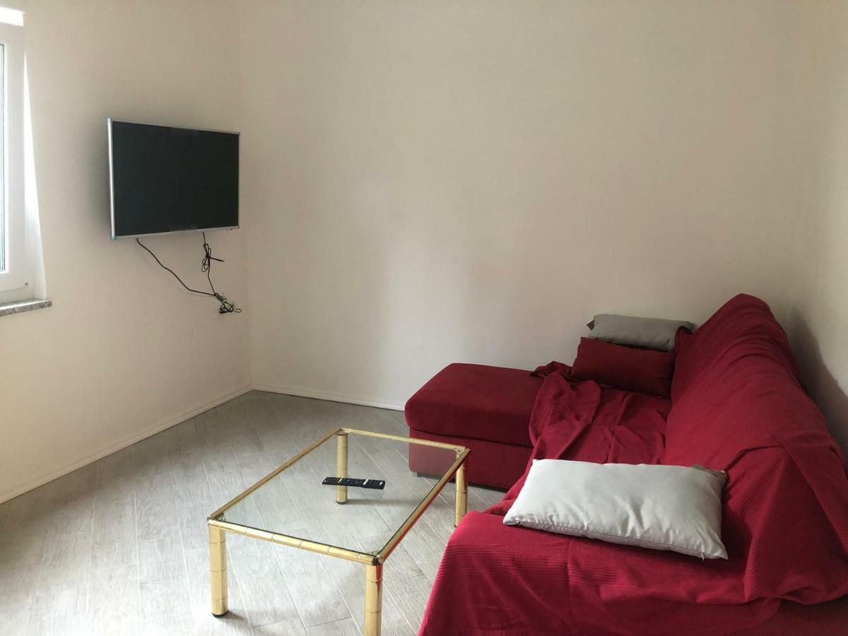 Апартаменты Bozic Apartman Пула Экстерьер фото